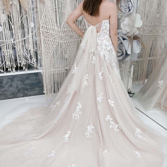 Wedding Dress Size 10 / Ivory-Champagne Never worn - Picture 3 of 5